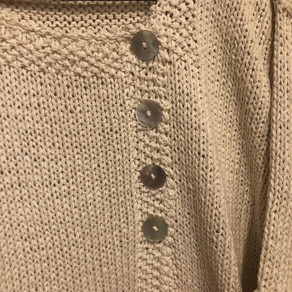 Handknits by Eastwinds Ivory Side Button Crochet Cropped Sweater Sleeve Women L - Picture 4 of 9